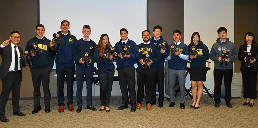 Picture of 11 UC Berkeley students interning at Bank of the West